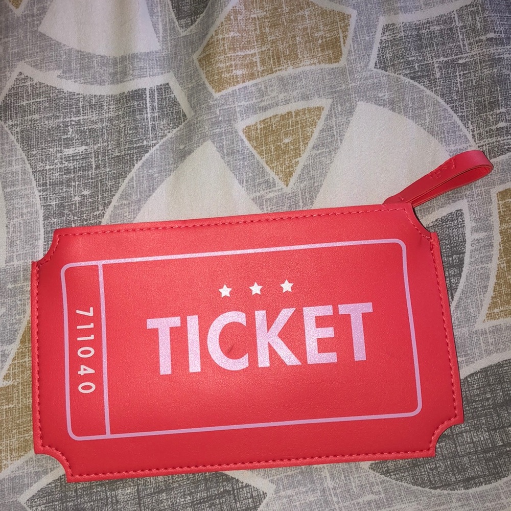 Ipsy bag